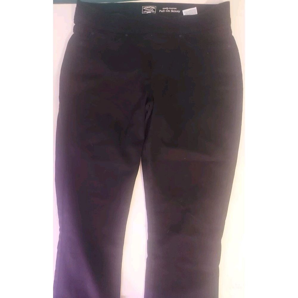 Levis Sig. Gold Totally Shaping Pull On Skinny Jeans Women's 16L Black‎ 33X32